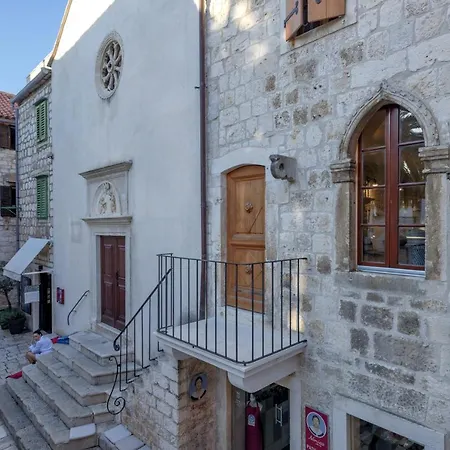 Varda - Latica Villa